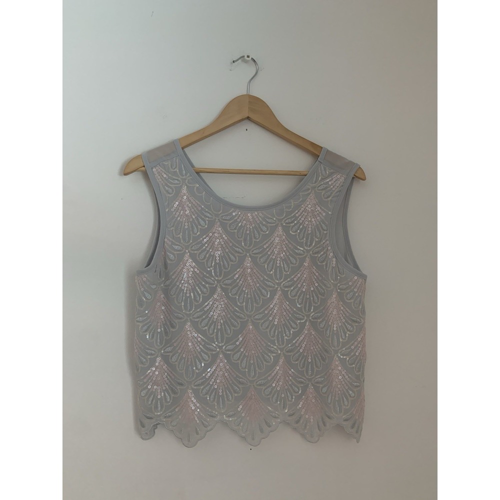 Paper Crane Sleeveless Sequin Top Scalloped Hem Sz L Embroidered Gray Pale Pink